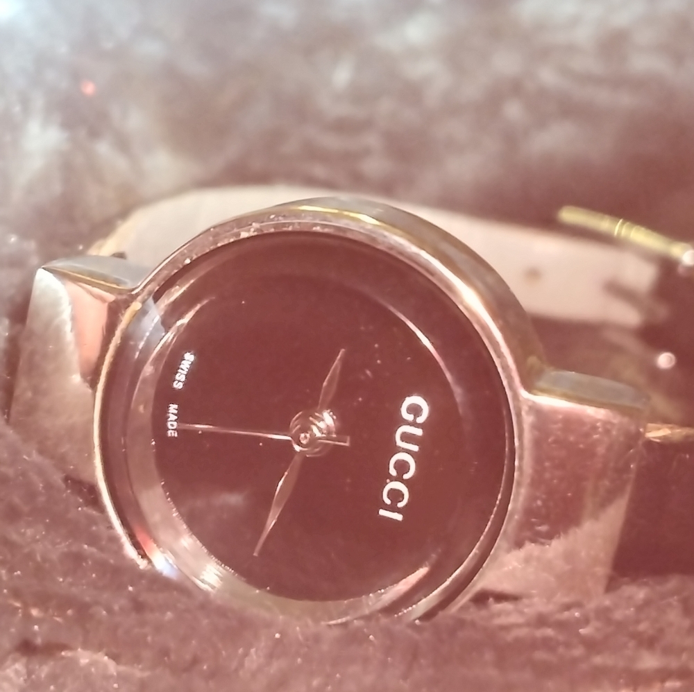 Gucci ladies watch vintage